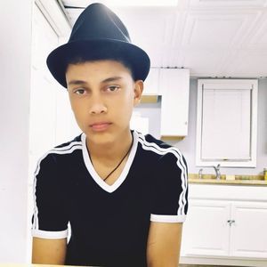 Meet your Posher, Ventura